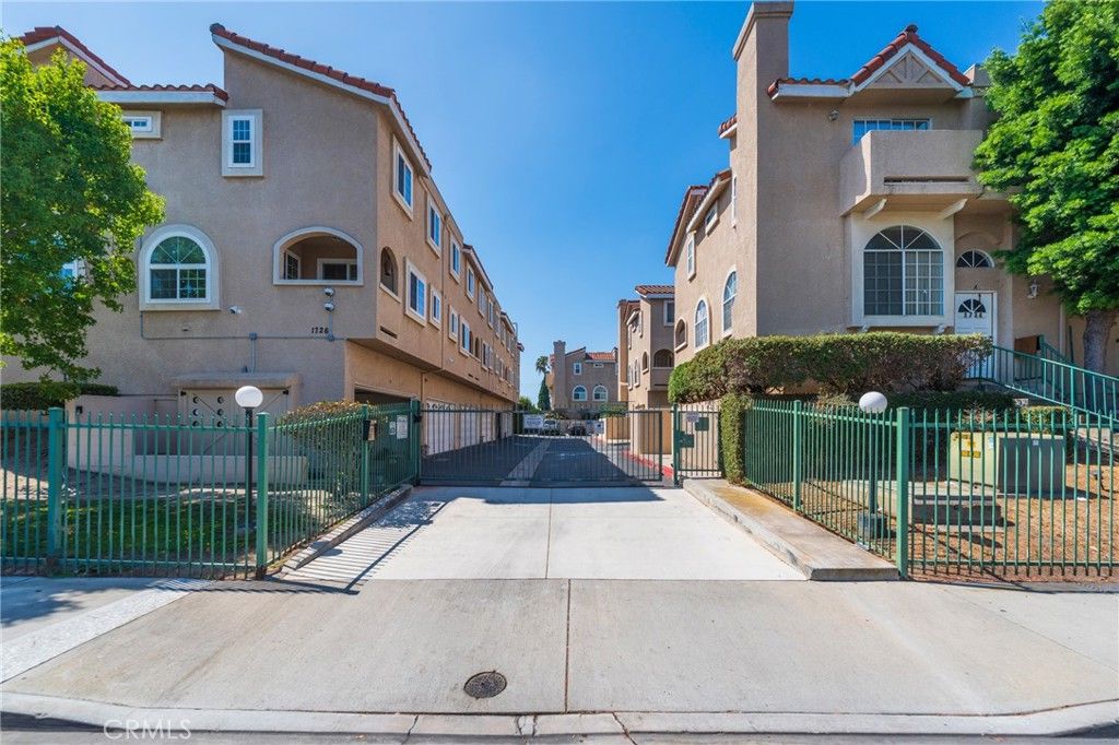 1726 W 147th St A, Gardena, CA 90247