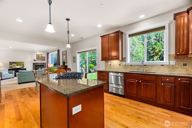 1869 Miller Drive, Dupont, WA 98327