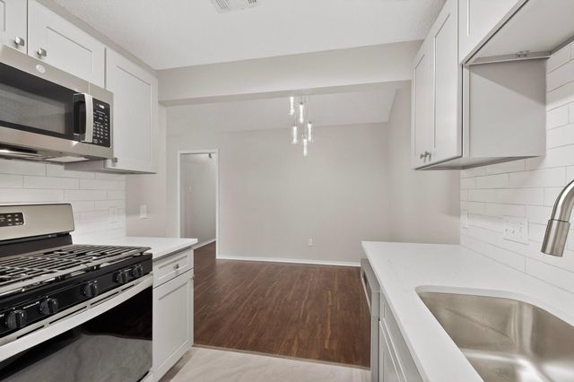 1115 Woodlief TRL, Round Rock, TX 78664