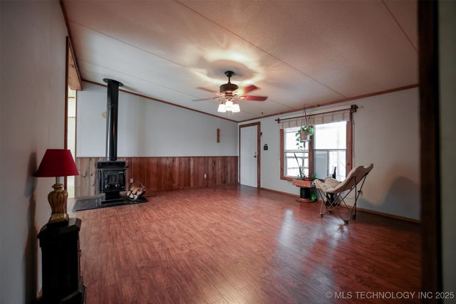 38087 W 28th Place, Mannford, OK 74044