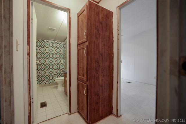 38087 W 28th Place, Mannford, OK 74044