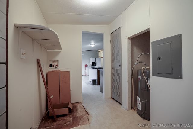 38087 W 28th Place, Mannford, OK 74044