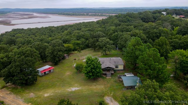 38087 W 28th Place, Mannford, OK 74044