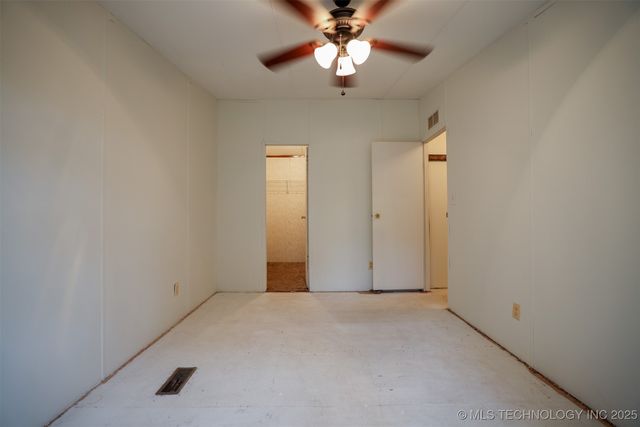 38087 W 28th Place, Mannford, OK 74044