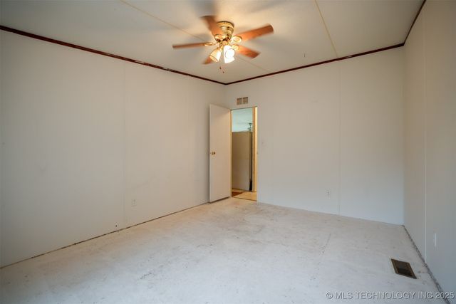 38087 W 28th Place, Mannford, OK 74044