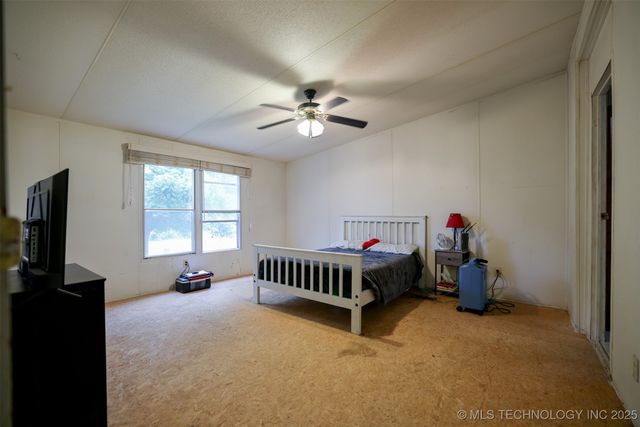 38087 W 28th Place, Mannford, OK 74044