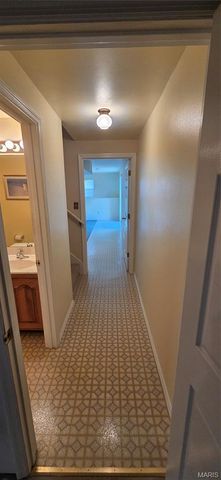 6116 Cave Walk Lane, Imperial, MO 63052