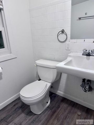 245 6th Street, Idaho Falls, ID 83401