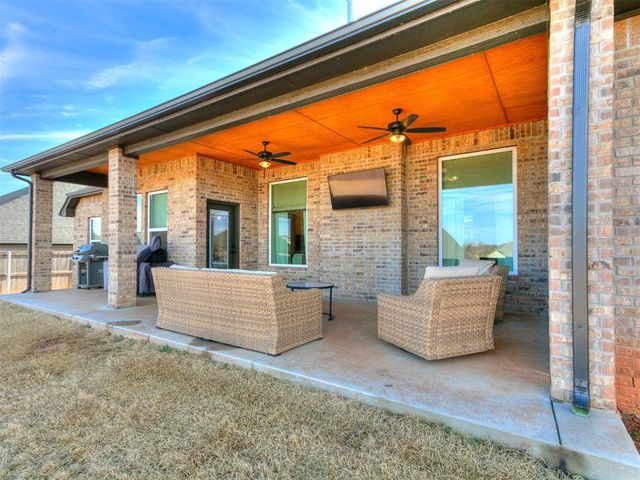 713 Timber Trail, Norman, OK 73069