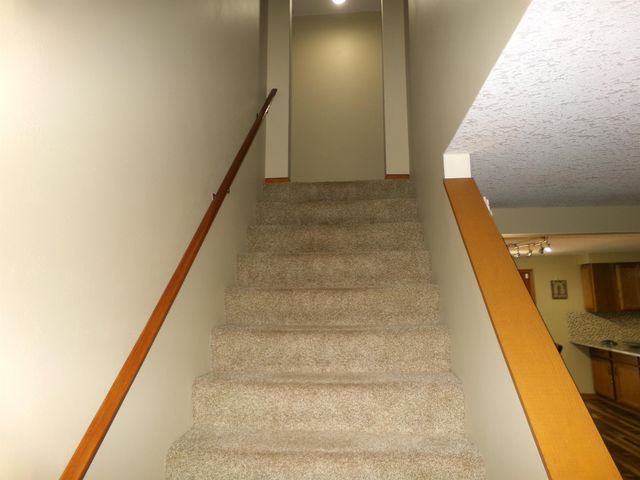 2341 E Cherrywood Drive, Midland Twp, MI 48640