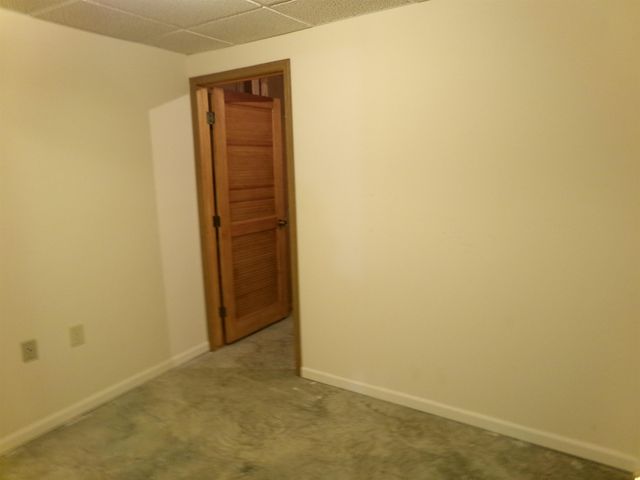 2341 E Cherrywood Drive, Midland Twp, MI 48640