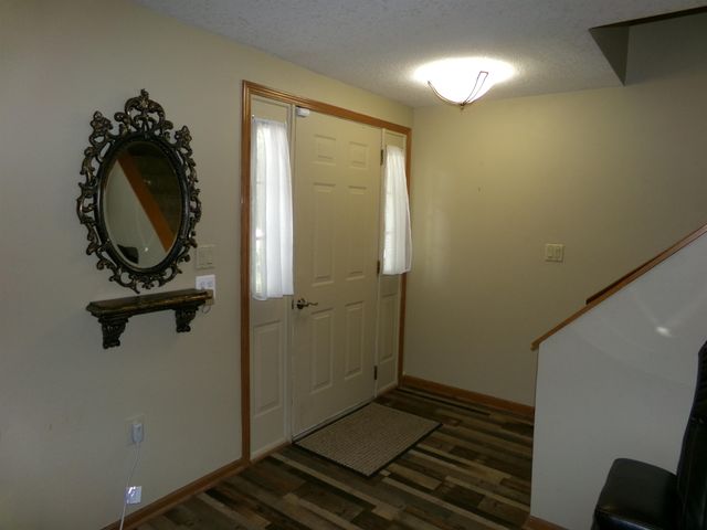 2341 E Cherrywood Drive, Midland Twp, MI 48640