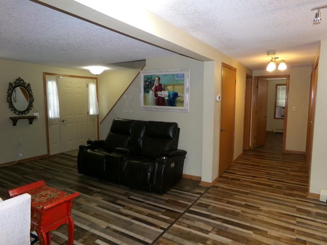 2341 E Cherrywood Drive, Midland Twp, MI 48640