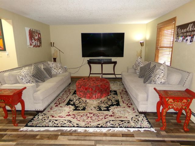 2341 E Cherrywood Drive, Midland Twp, MI 48640