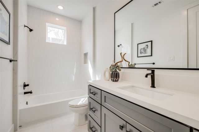 6010 Maxie Street, Houston, TX 77007