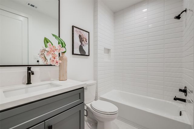 6010 Maxie Street, Houston, TX 77007