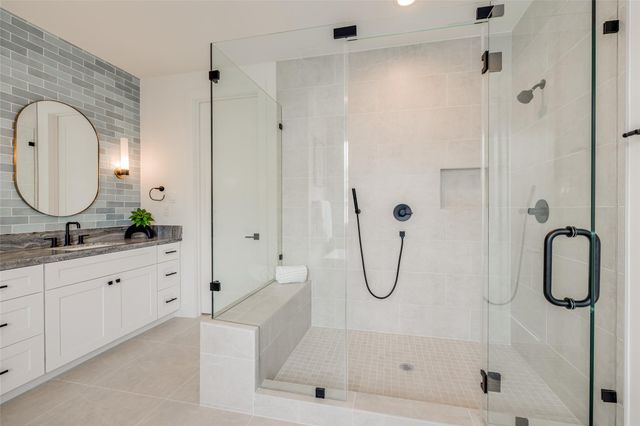 6010 Maxie Street, Houston, TX 77007