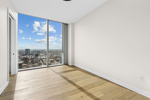 1114 W Carroll Avenue 3203, Chicago, IL 60607