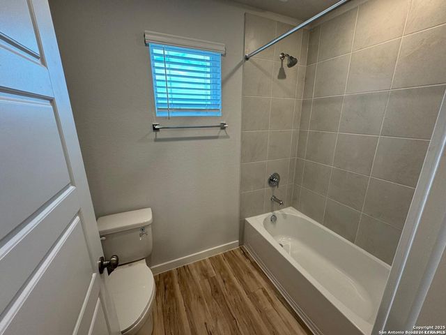 5935 W Hausman Rd Unit 66, San Antonio, TX 78249
