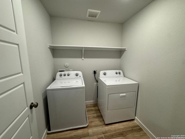 5935 W Hausman Rd Unit 66, San Antonio, TX 78249