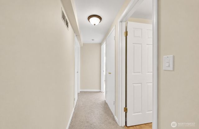 701 S Kenyon St, Seattle, WA 98108