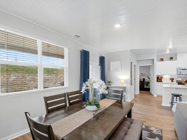 6305 Japonica Ln, White House, TN 37188