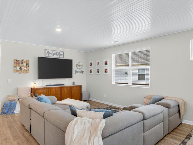 6305 Japonica Ln, White House, TN 37188