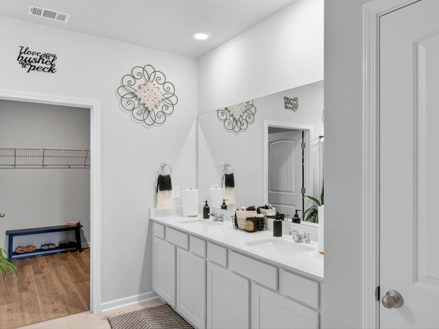 6305 Japonica Ln, White House, TN 37188