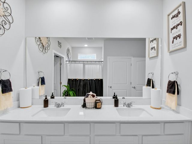 6305 Japonica Ln, White House, TN 37188