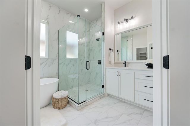 7112 NW 154th Street, Edmond, OK 73013