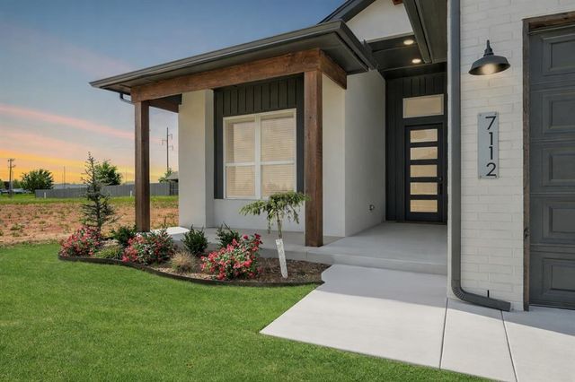 7112 NW 154th Street, Edmond, OK 73013