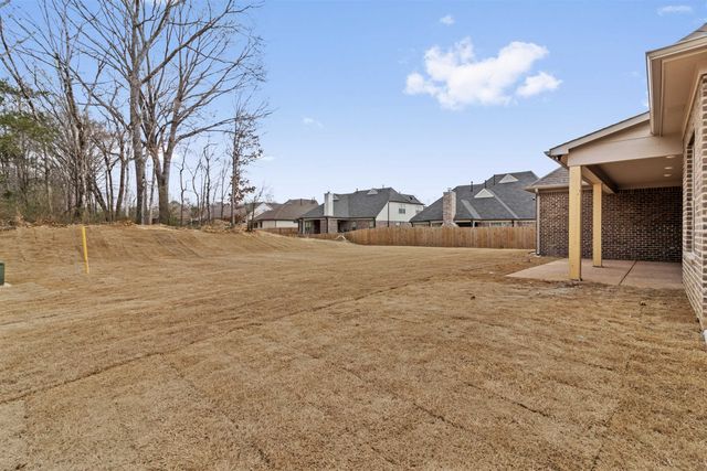 30 BETSY VALLEY DR, Oakland, TN 38060