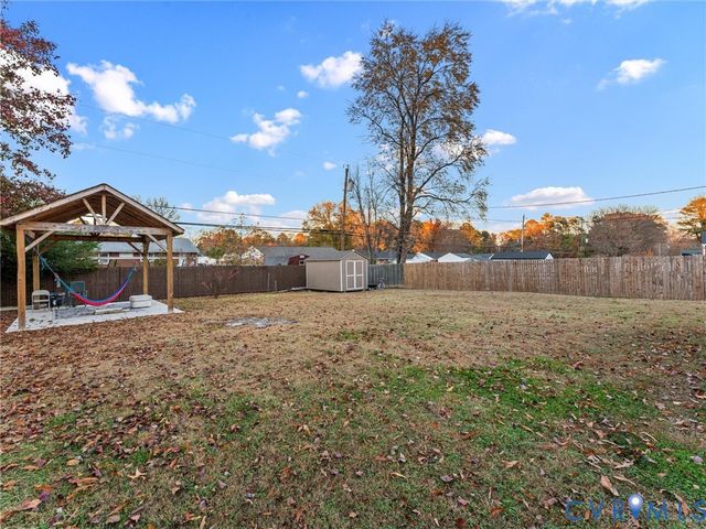 2942 Gaffney Rd, Chesterfield, VA 23237
