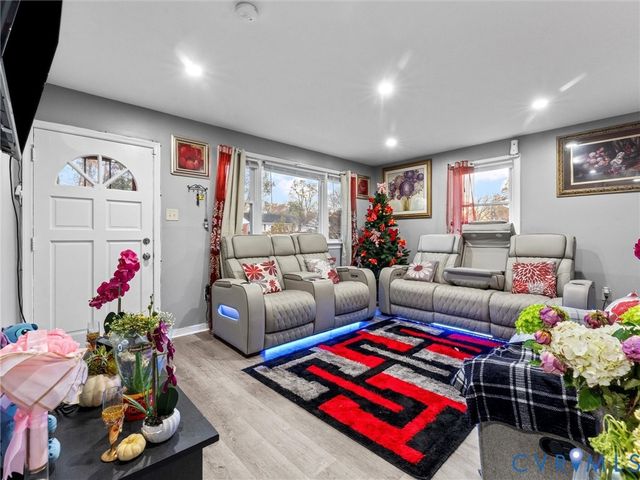 2942 Gaffney Rd, Chesterfield, VA 23237