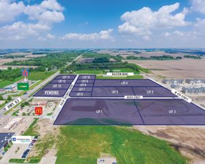 Lot 2 North Crossing, Waterloo, IA 50703