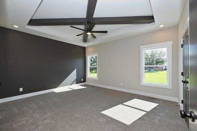 102 N Nikki Dr, Portland, TN 37148