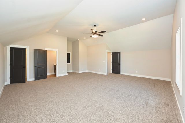 102 N Nikki Dr, Portland, TN 37148