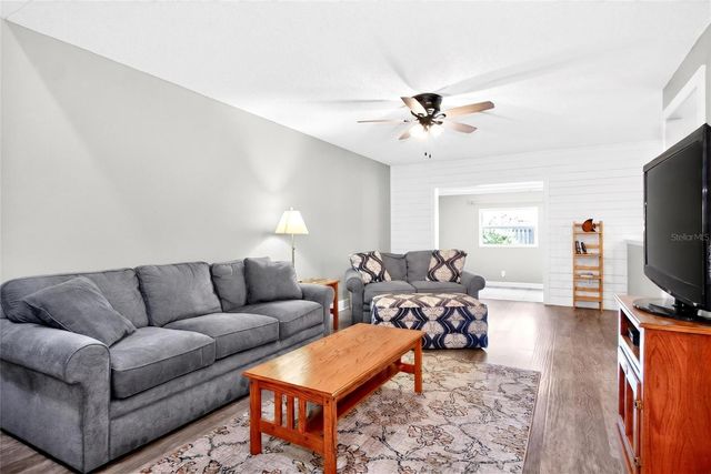 2524 W BROOK LANE, Clearwater, FL 33761