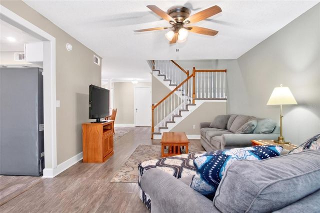 2524 W BROOK LANE, Clearwater, FL 33761