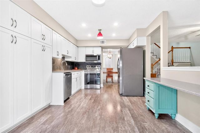 2524 W BROOK LANE, Clearwater, FL 33761