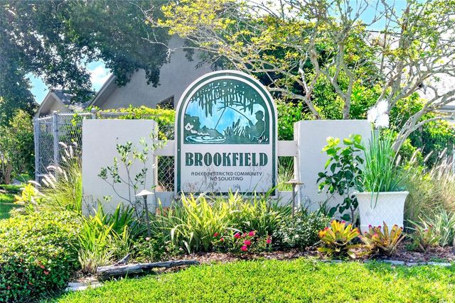 2524 W BROOK LANE, Clearwater, FL 33761