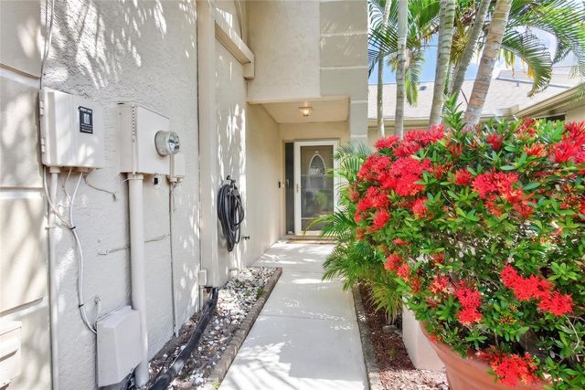 2524 W BROOK LANE, Clearwater, FL 33761