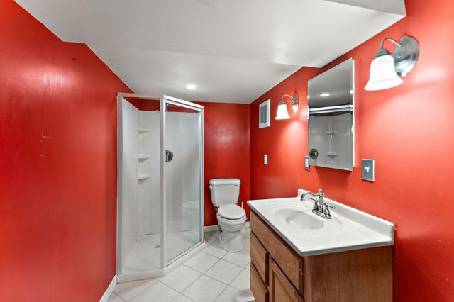 1467 Charles Avenue, Saint Paul, MN 55104