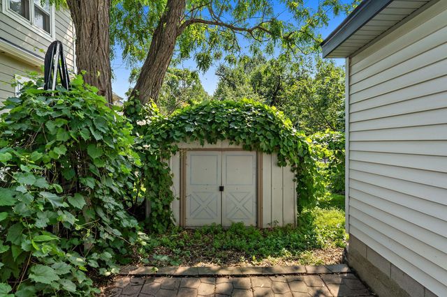 1467 Charles Avenue, Saint Paul, MN 55104
