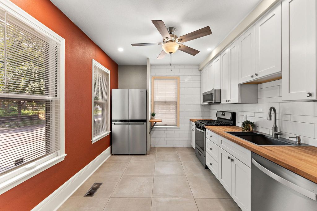 1467 Charles Avenue, Saint Paul, MN 55104 — photo 4