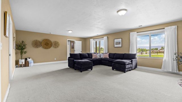 1005 Pritchard Mesa Court, Grand Junction, CO 81505