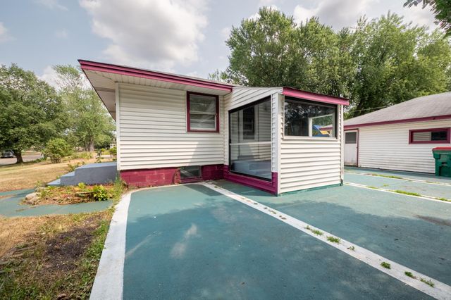 632 113th Avenue NW, Coon Rapids, MN 55448
