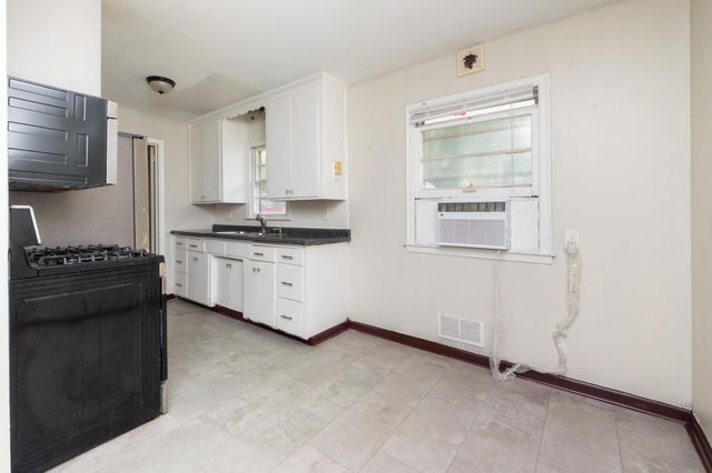 632 113th Avenue NW, Coon Rapids, MN 55448