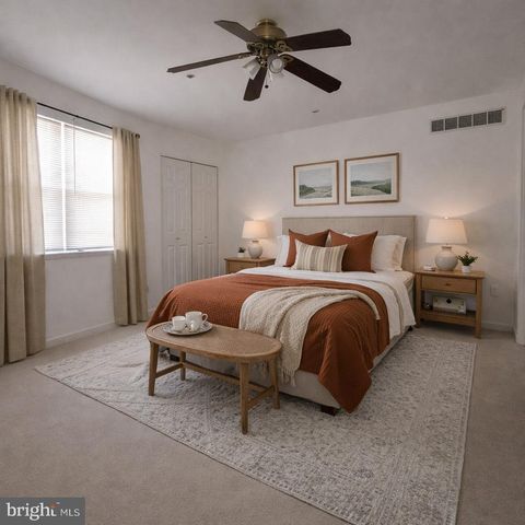 204 SPRINGWOOD DR, Bear, DE 19701