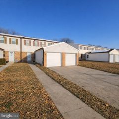 204 SPRINGWOOD DR, Bear, DE 19701